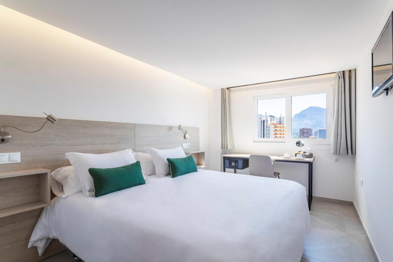 Halley Hotel & Apartments Affiliated By Melia Benidorm Ngoại thất bức ảnh