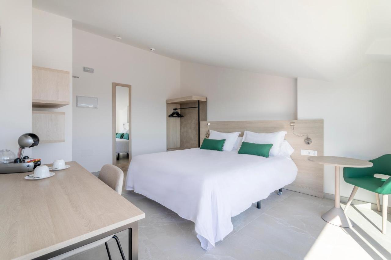 Halley Hotel & Apartments Affiliated By Melia Benidorm Ngoại thất bức ảnh
