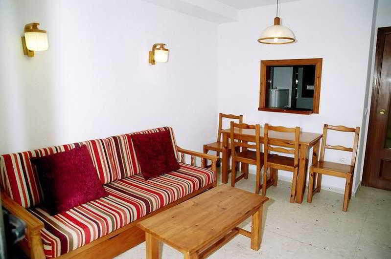 Halley Hotel & Apartments Affiliated By Melia Benidorm Ngoại thất bức ảnh